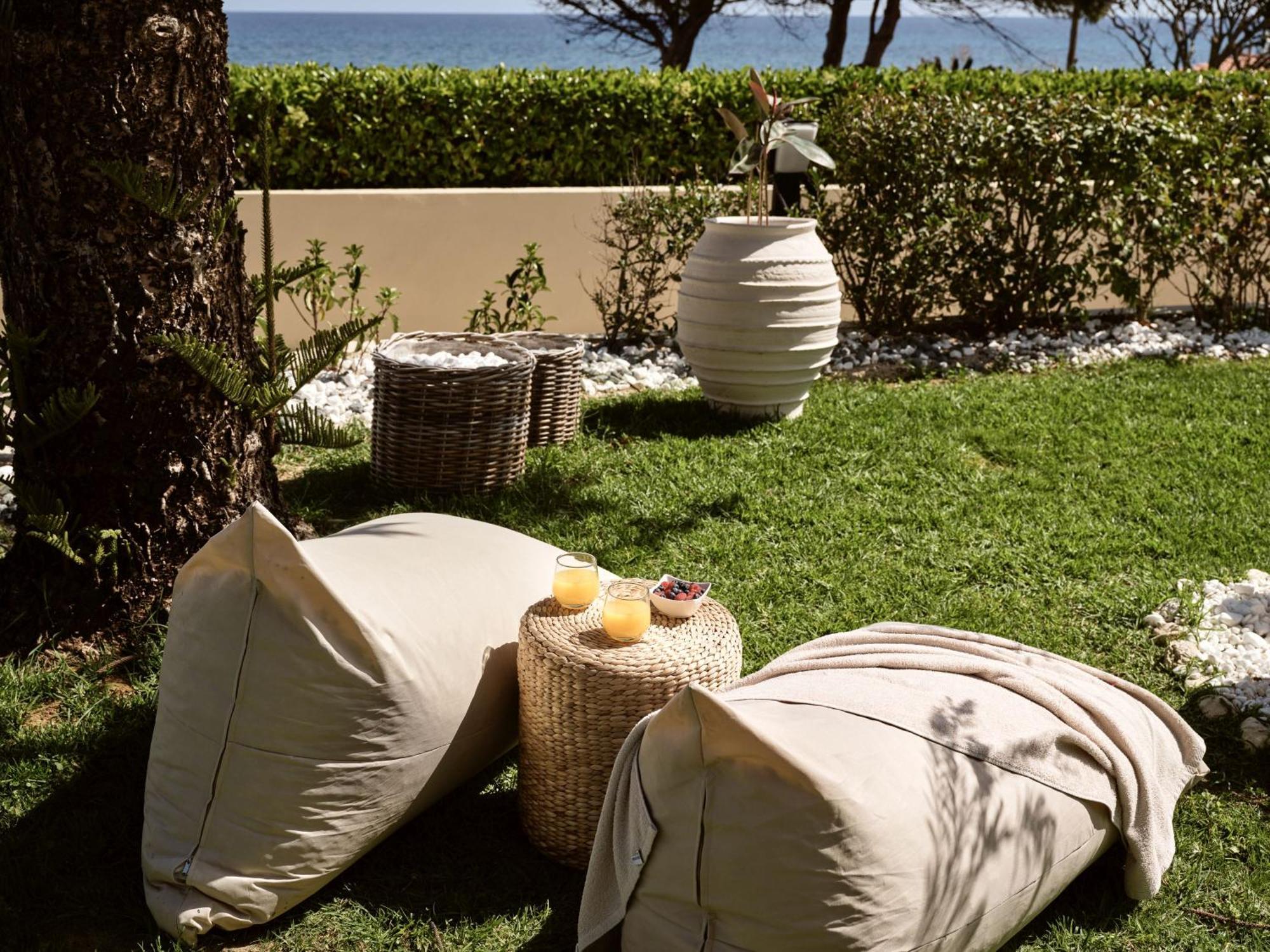 Sea Elegance Villa - On The Beach, By Zantewize Psarou  Экстерьер фото